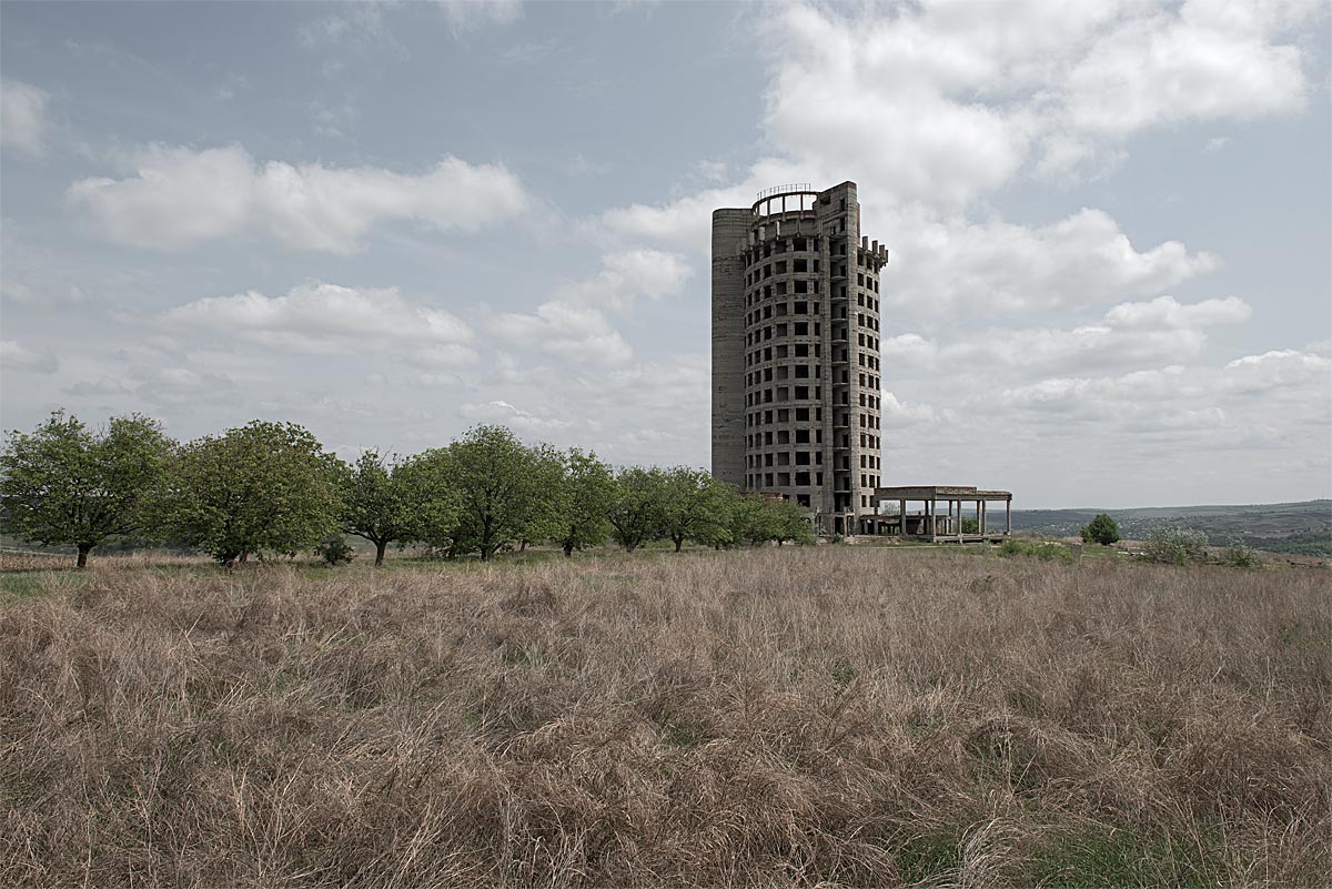no vacancy #18, moldova, 2012 (unfinished hotel outside the capital - not sure if from the soviet days or later)