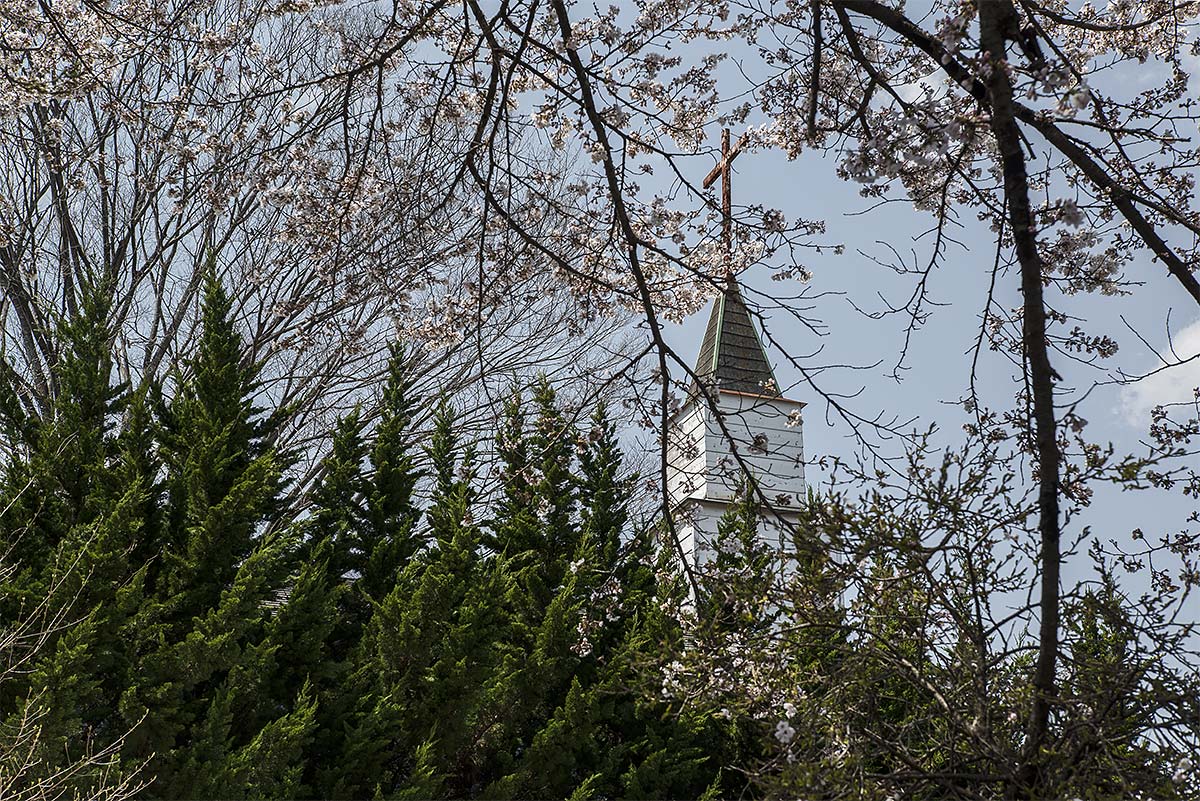 faithless #52, japan, 2014 (fake church in aband. western village theme park)