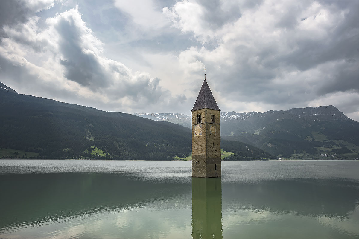 faithless #66, italy, 2015 (in the 50s the dam forced the village to move up the hill - the tower of the church remained)