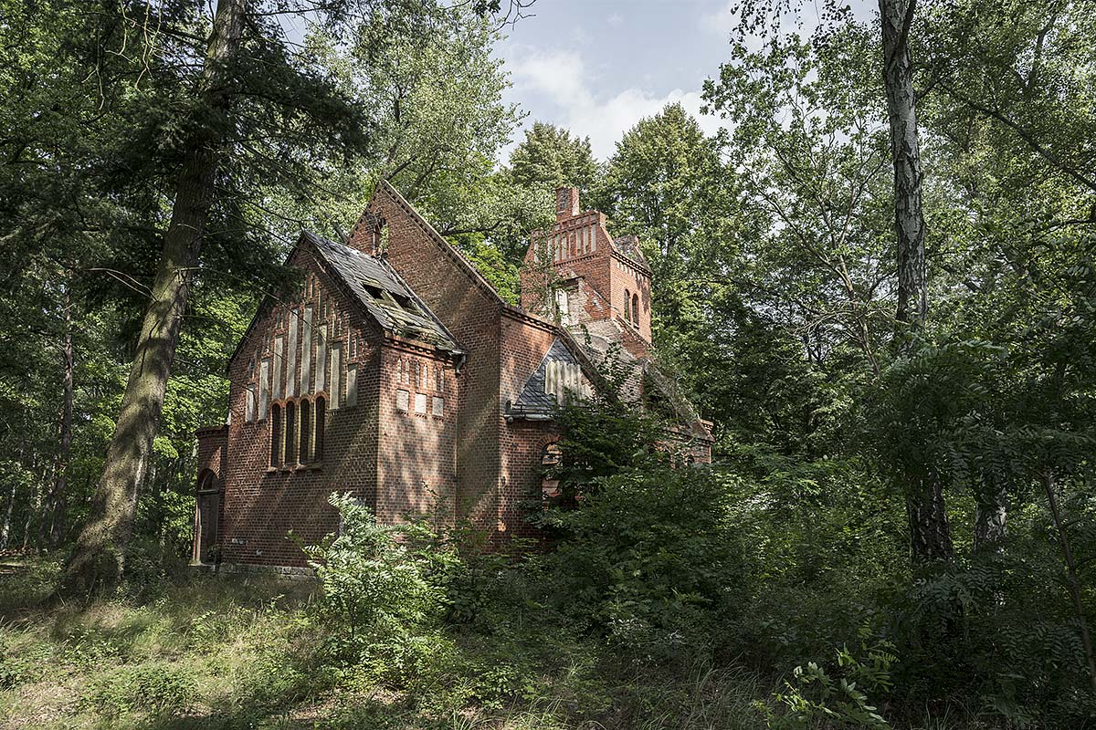 lost berlin #10, germany, 2017 (the chapel at Grabow-lake was part of a lung hospital. Built in 1906 a case of arsen destroyed the roof in 2007)