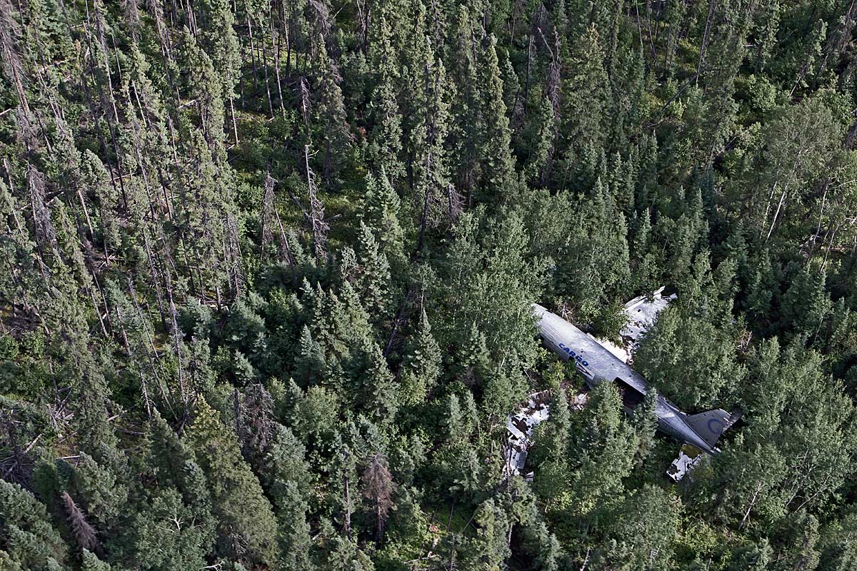 fuel of life, happy end #6.1, canada, 2011 (all 2 on board survived the forced landing and got rescued in 1977)