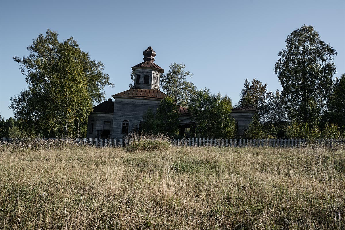 faithless #25, russia, 2013 (the soviet union had elimination of religion as an ideological objective. the 1959 khrushchev campaign forced the closure of 12,000 churches)