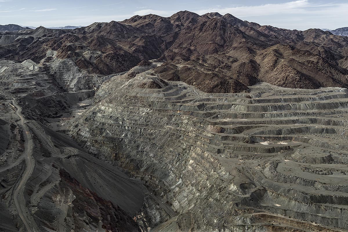 leftscape #14, usa, 2017 (the eagle mountain iron mine closed down in the 80s)